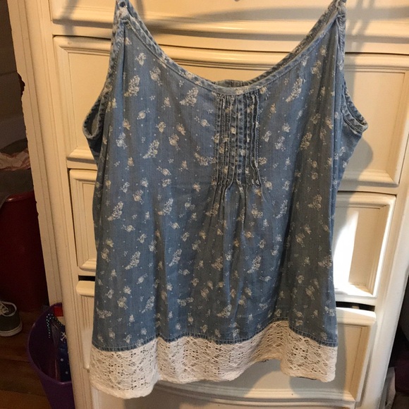 Maurice’s medium Tank top - Picture 2 of 3